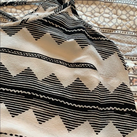 Tank top - Picture 2 of 3